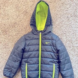 Kids Nike Puffer Coat Gray and Neon Size 7
